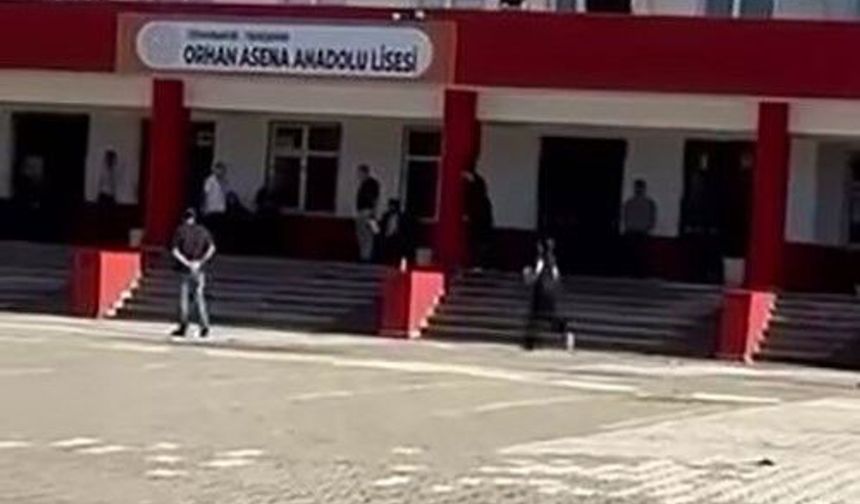 Sınava yetişmek için koşarken merdivenlerde baygınlık geçirdi