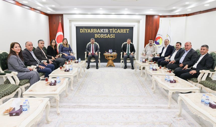 Amedspor’dan Diyarbakır Ticaret Borsası’na hayırlı olsun ziyareti