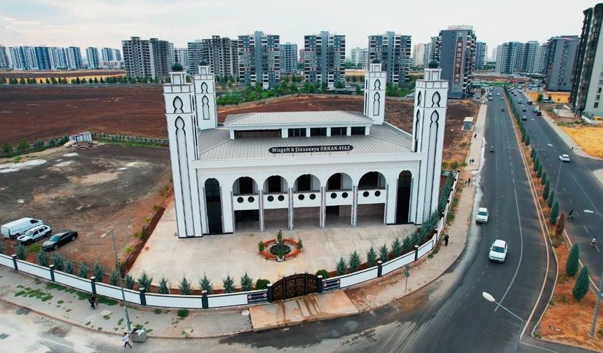 Orhan Ayaz Camii ve Taziye Evi vatandaşların hizmetine girdi