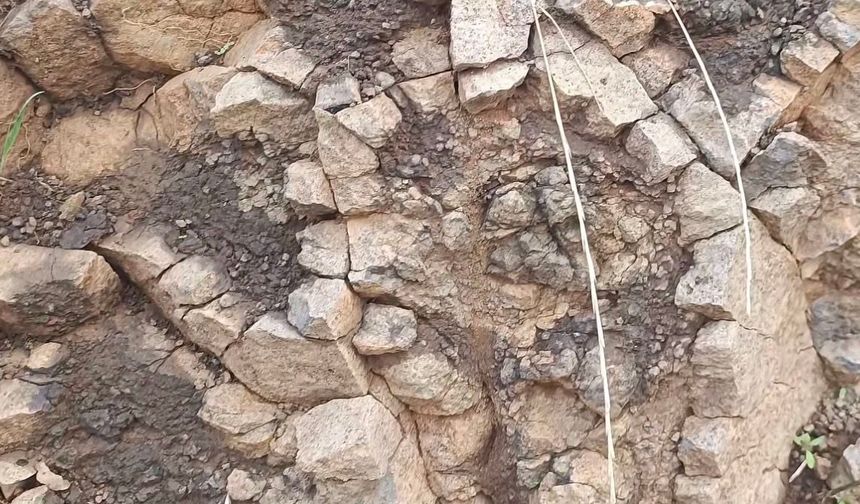Diyarbakır’daki Kırklar Dağı’nda doğal mozaik görünümü