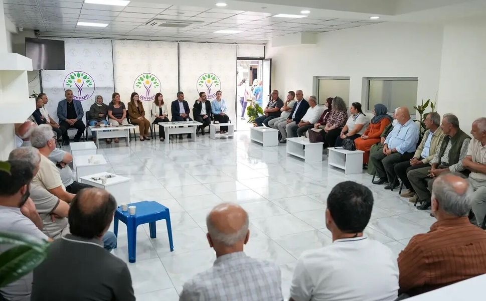 Bismil heyetinden DEM Parti’nin yeni il eşbaşkanlarına ziyaret